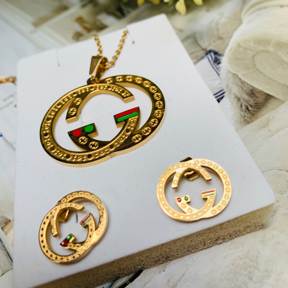 High End Gold Plated Set in Stainless Steel - Picture 7 of 8